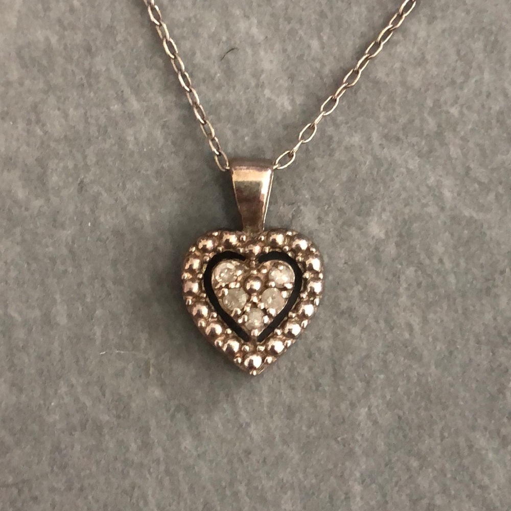 Diamond heart necklace
